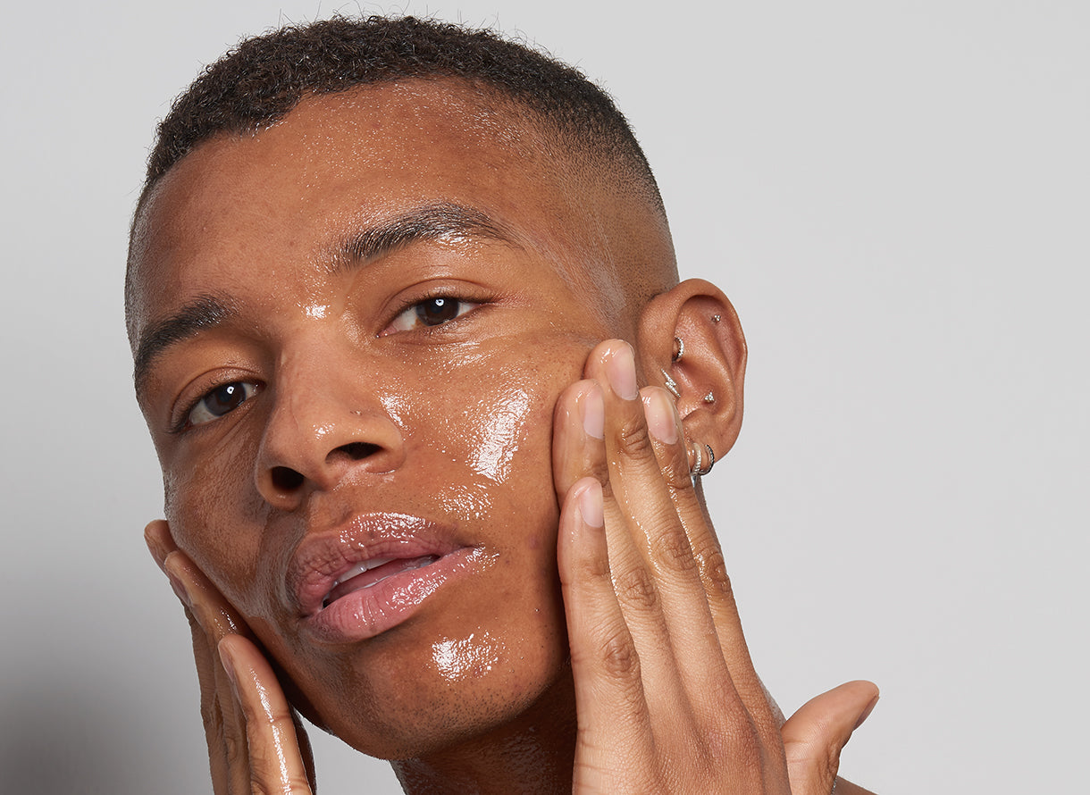 Moisturizer Pilling Prevention: Why Products Ball Up And How to Fix It Moisturizer Pilling Prevention: Why Products Ball Up And How to Fix It