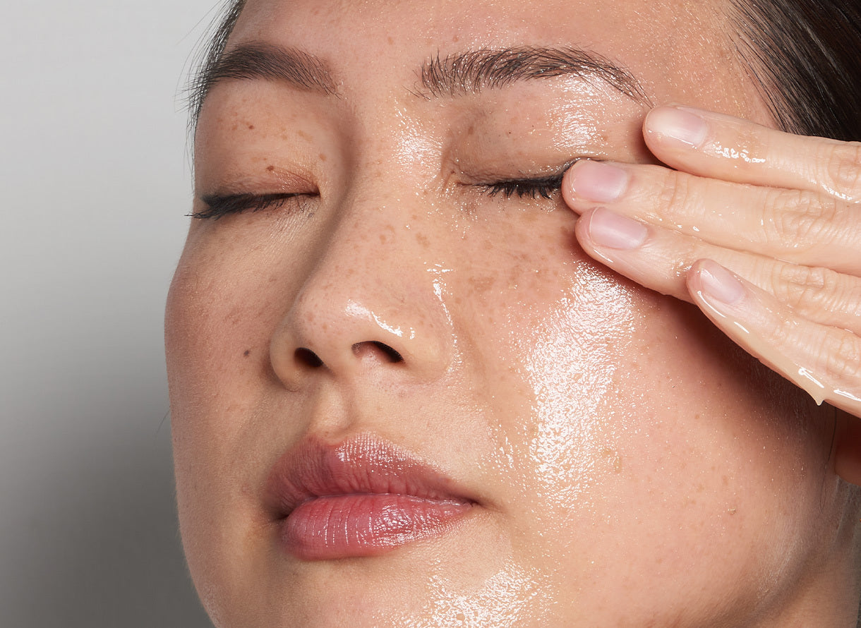 Face wipe for oily sales skin