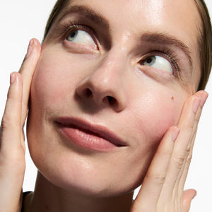Model applying BioActive Moisturiser