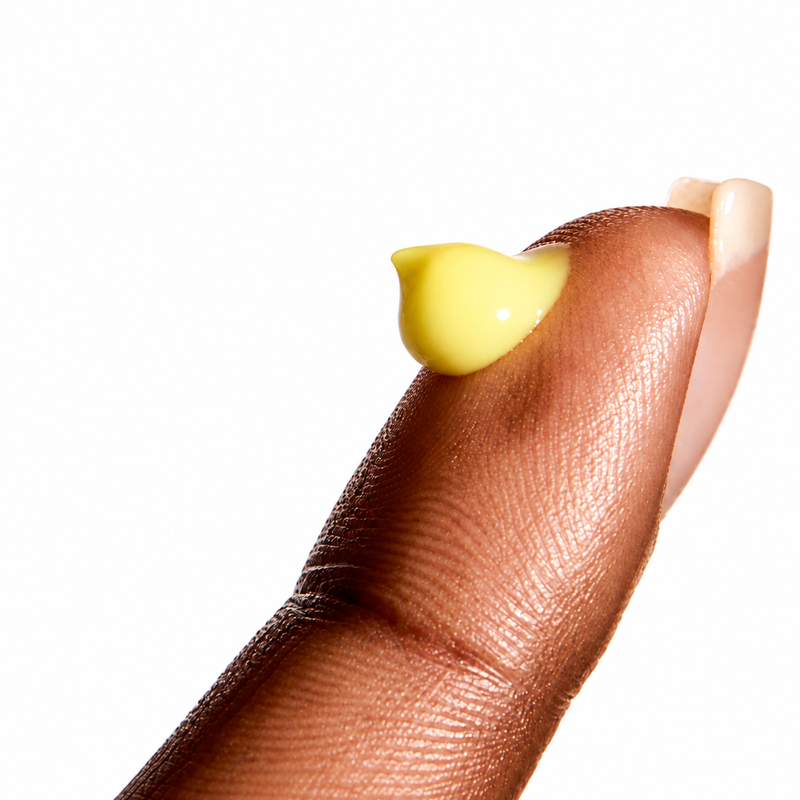 retinol on fingertip